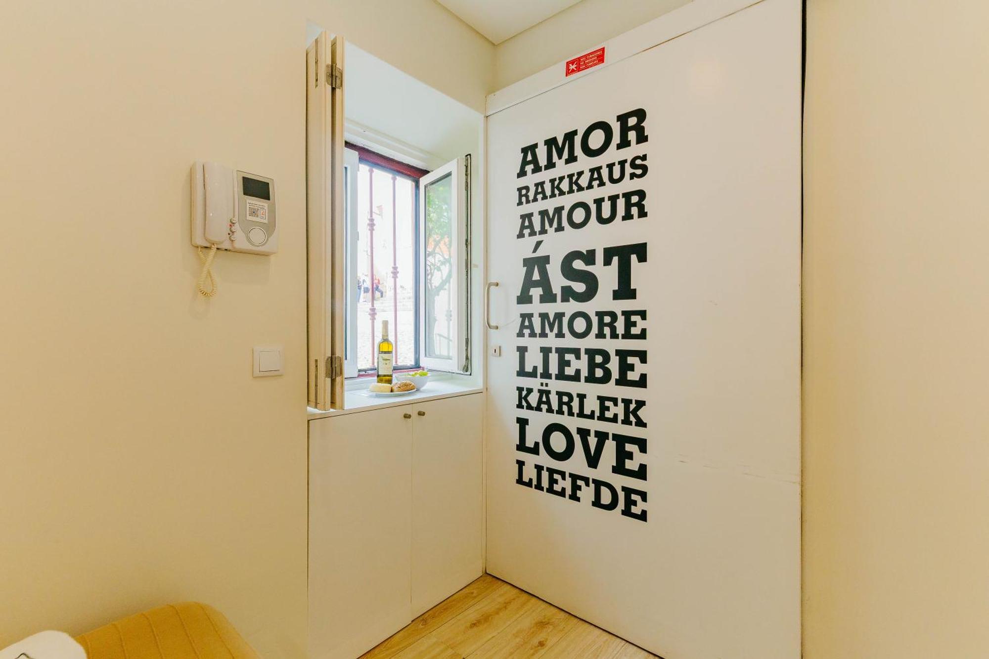 Rent4Rest Lisbon Downtown Tiny Studio Apartments Екстер'єр фото