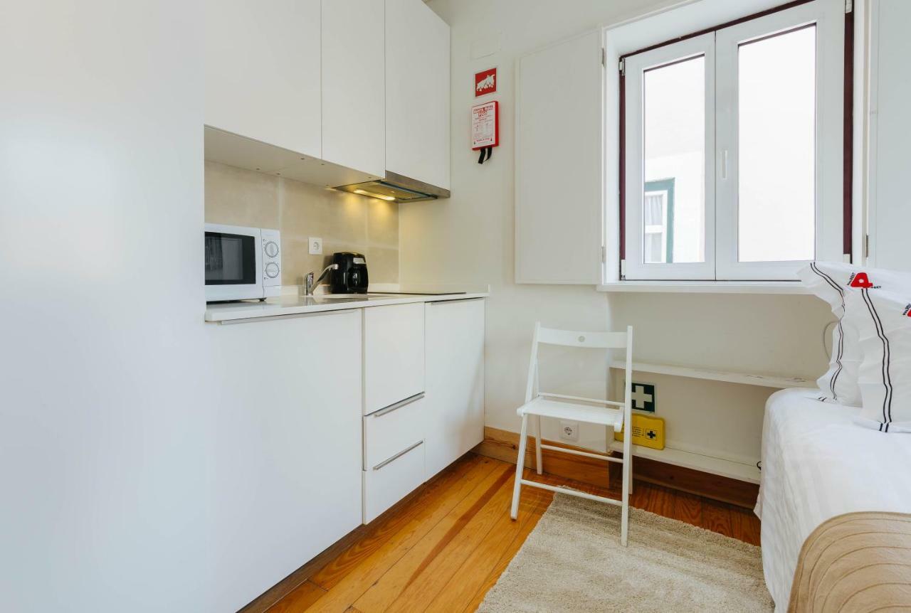 Rent4Rest Lisbon Downtown Tiny Studio Apartments Екстер'єр фото