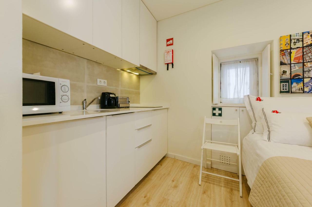 Rent4Rest Lisbon Downtown Tiny Studio Apartments Екстер'єр фото