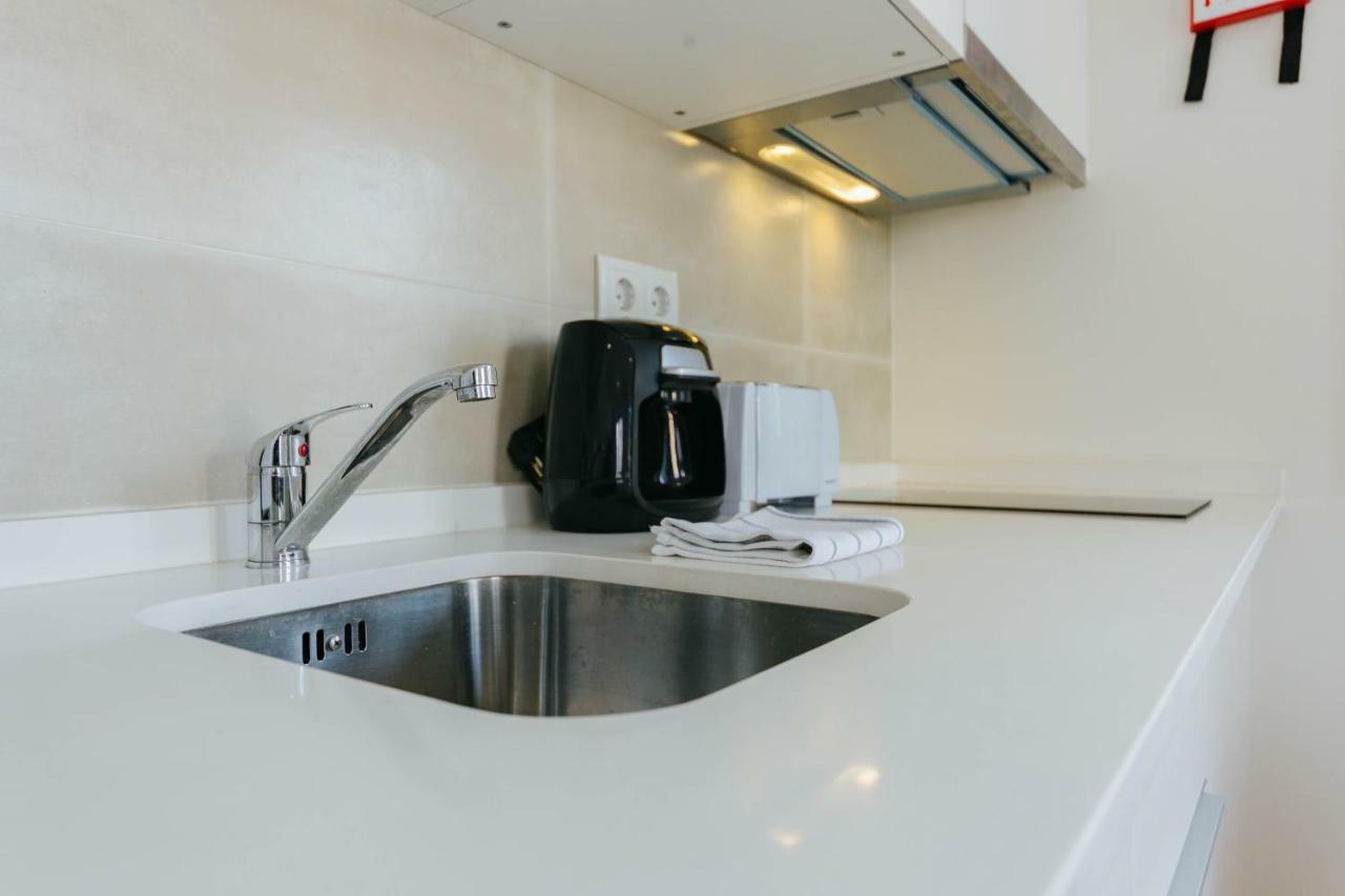 Rent4Rest Lisbon Downtown Tiny Studio Apartments Екстер'єр фото