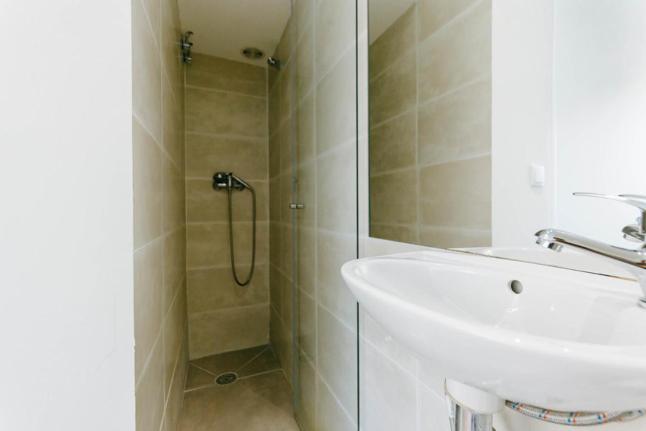 Rent4Rest Lisbon Downtown Tiny Studio Apartments Екстер'єр фото