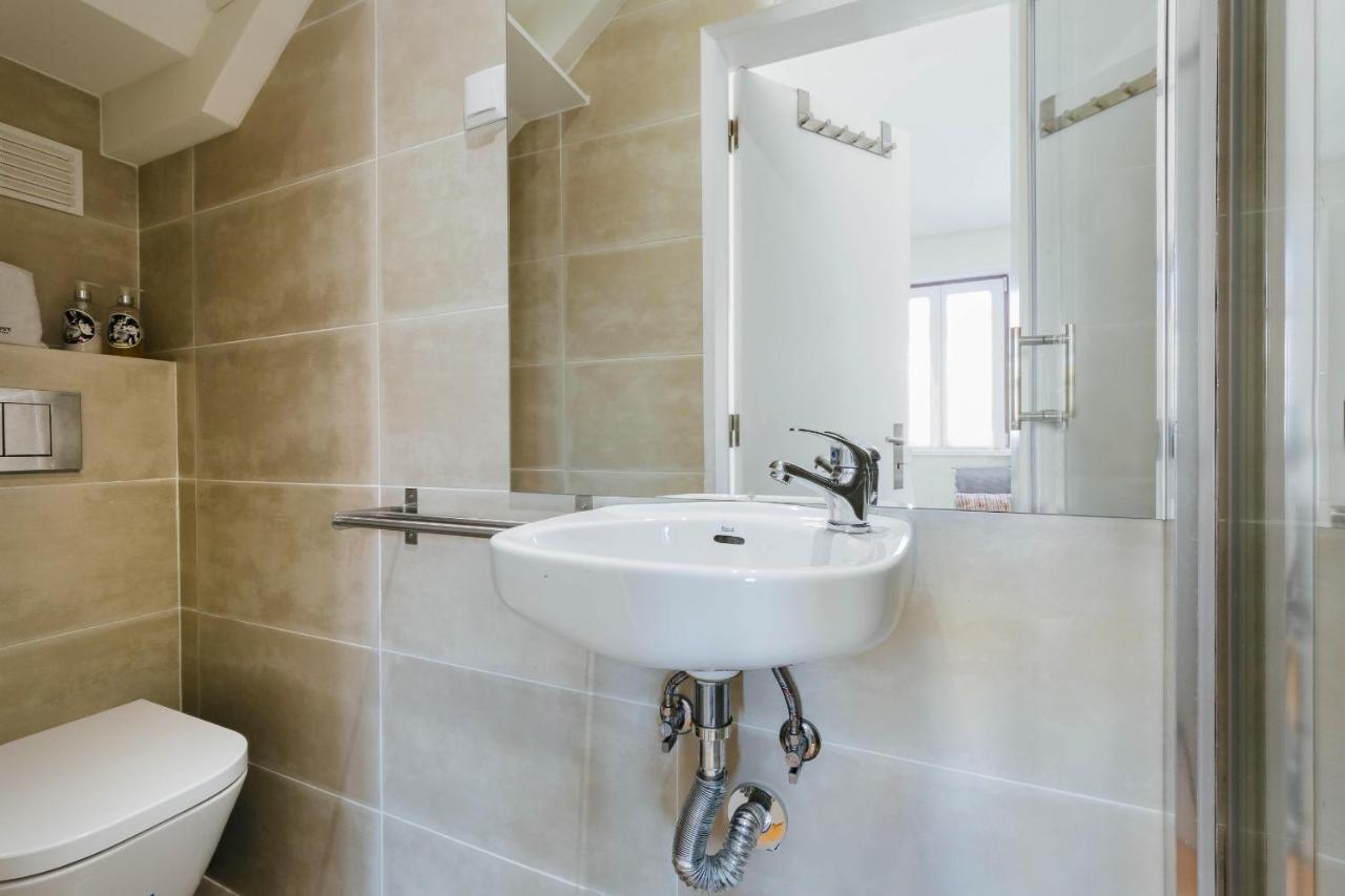 Rent4Rest Lisbon Downtown Tiny Studio Apartments Екстер'єр фото